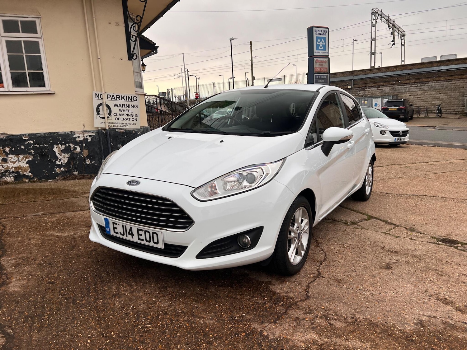 Used Ford Fiesta 2014 for sale - 76952948: Photo 3