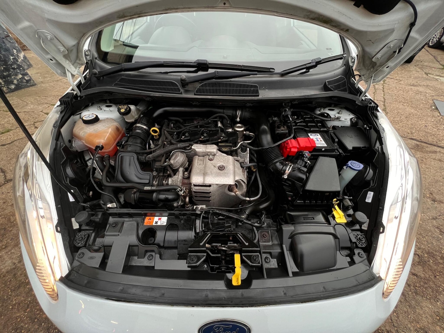 Used Ford Fiesta 2014 for sale - 76952948: Photo 30