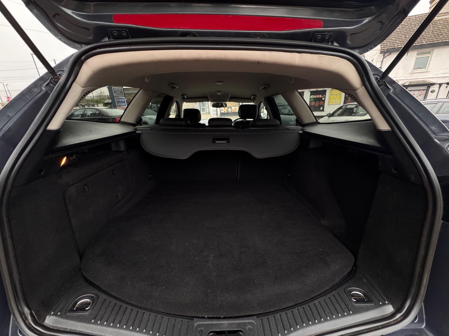 Used Ford Mondeo 2014 for sale - 77330716: Photo 28