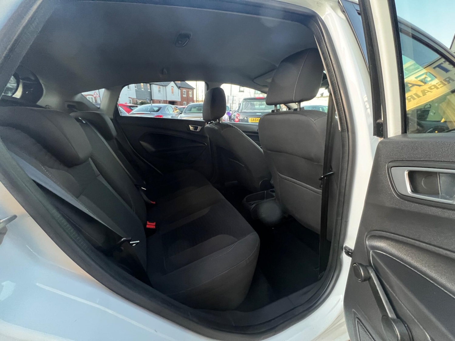 Used Ford Fiesta 2013 for sale - 77109801: Photo 14