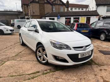 2013 (13) - 1.4 16v SRi Euro 5 5dr