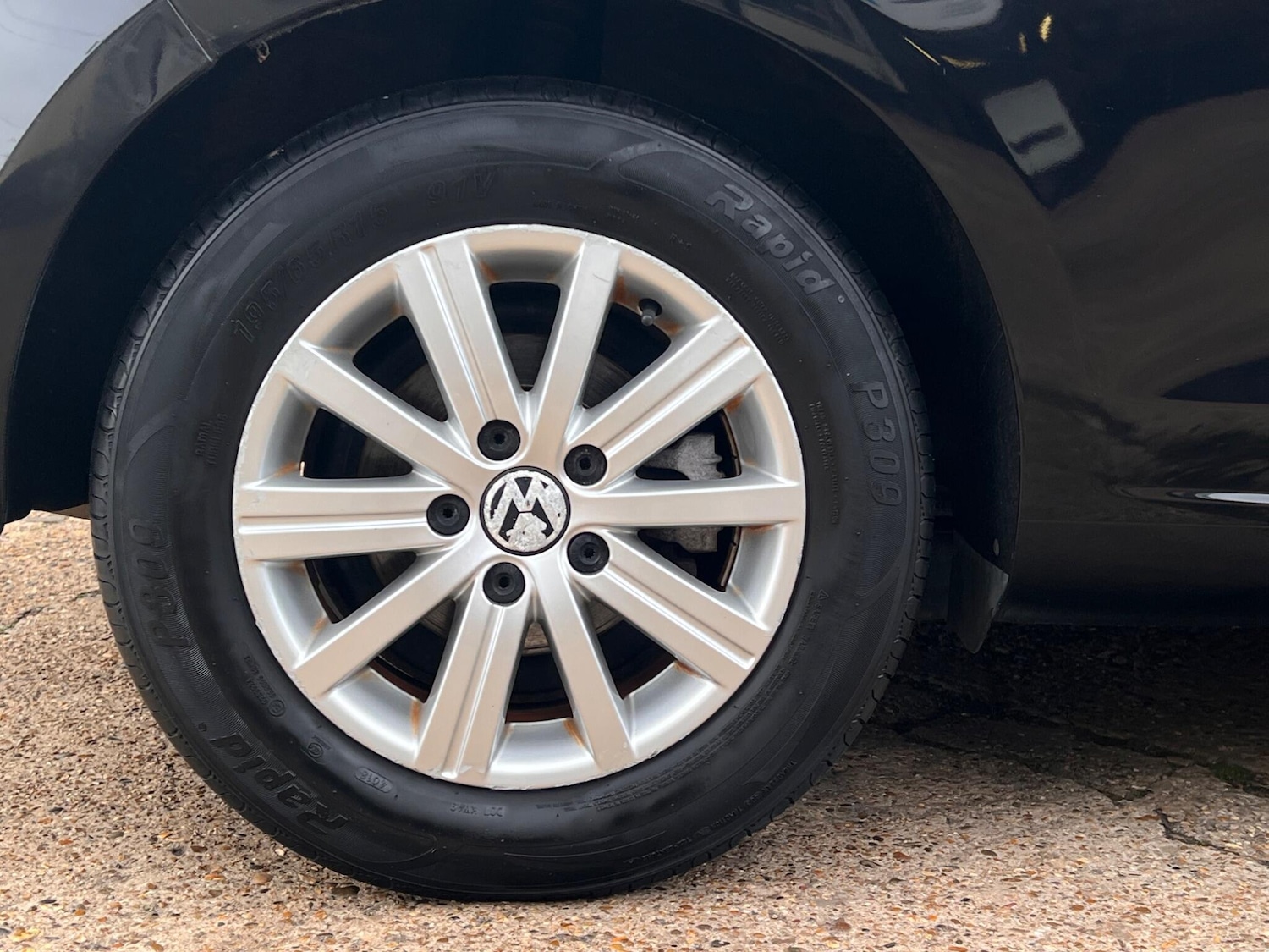 Used Volkswagen Golf 2009 for sale - 76349653: Photo 11