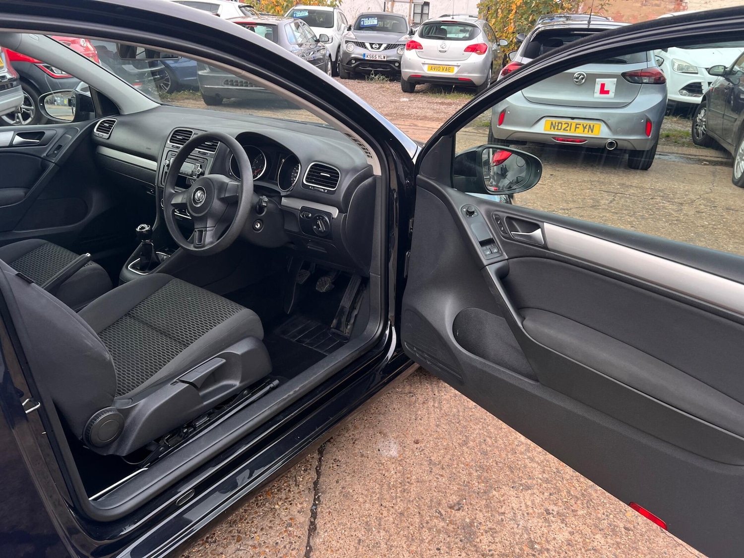 Used Volkswagen Golf 2009 for sale - 76349653: Photo 12