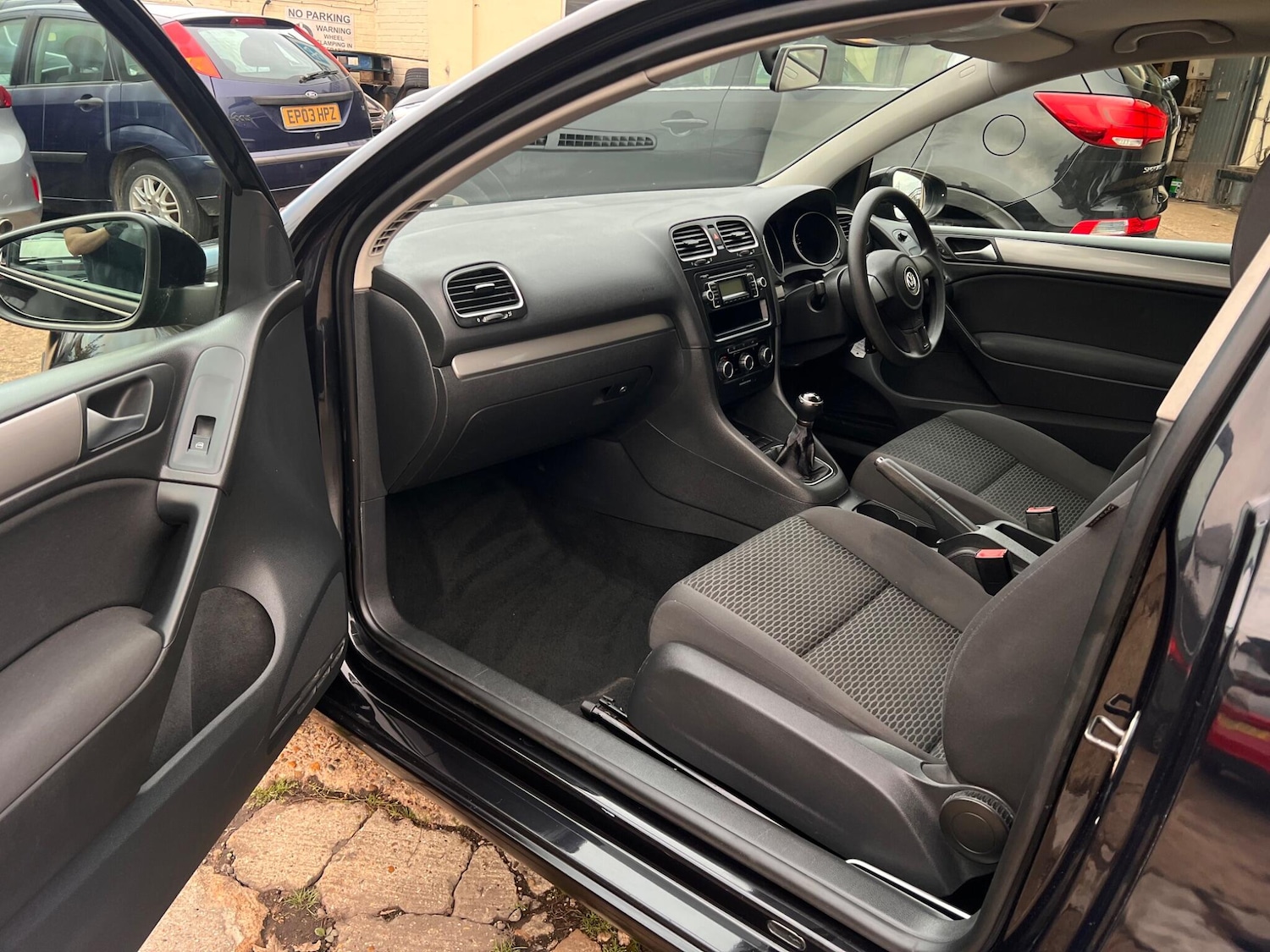 Used Volkswagen Golf 2009 for sale - 76349653: Photo 25