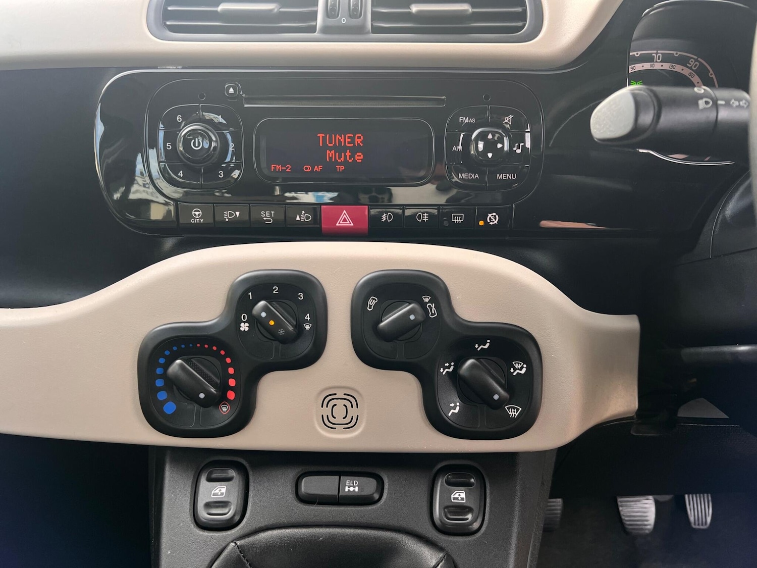 Used Fiat Panda 2014 for sale - 76572230: Photo 28