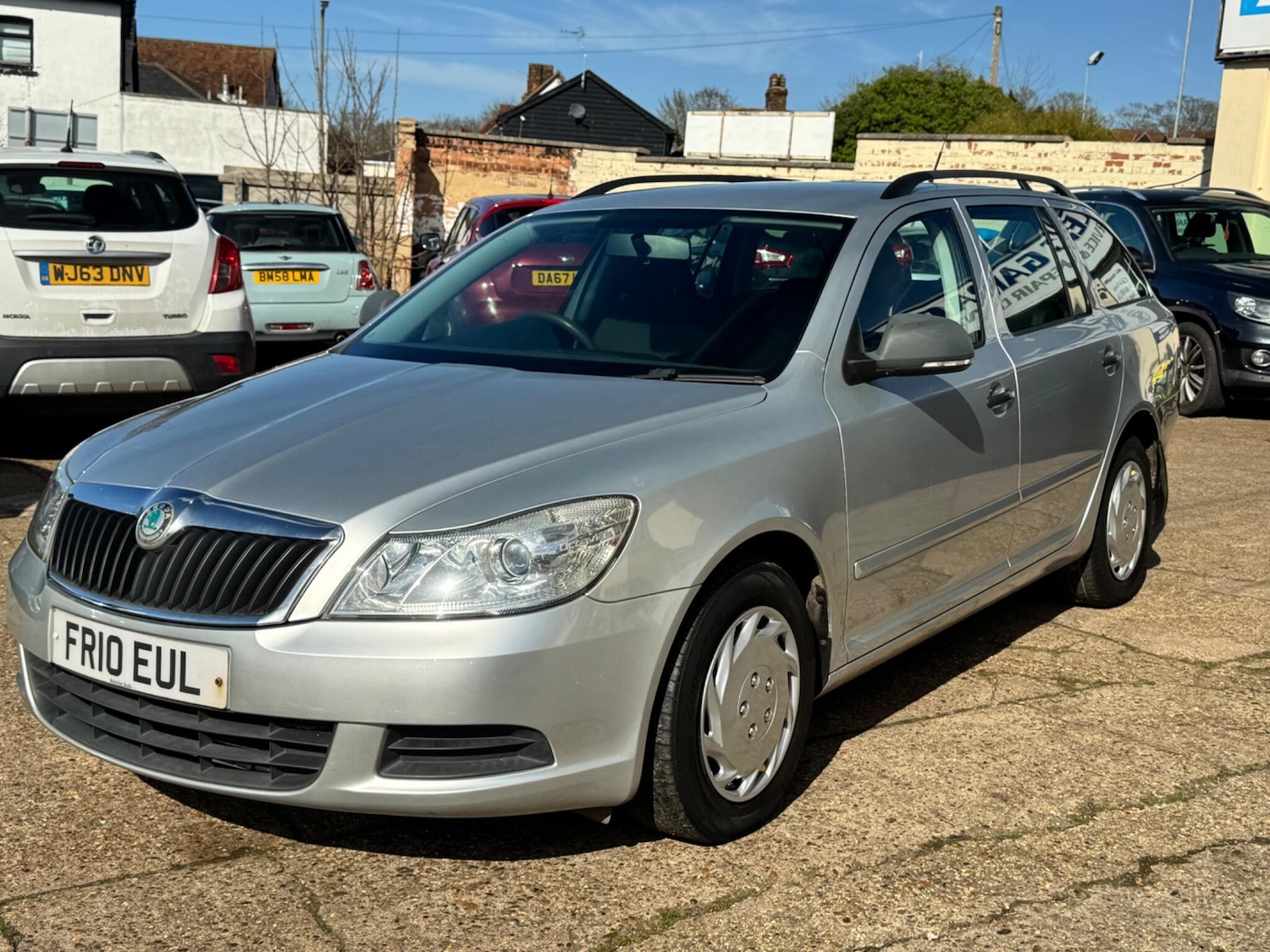 Used Skoda Octavia 2010 for sale - 77925731: Photo 3