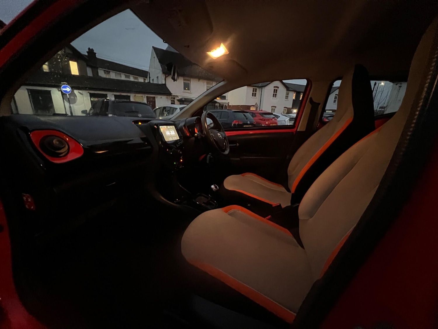 Used Toyota AYGO 2014 for sale - 77074711: Photo 22