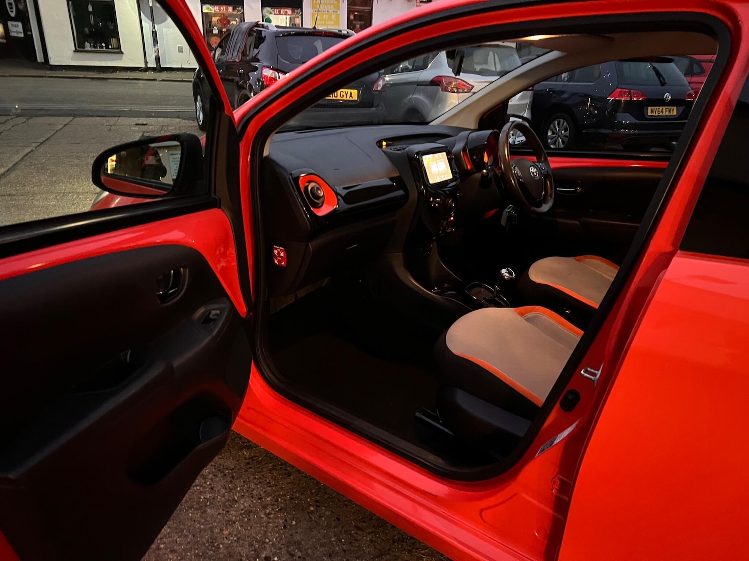 Used Toyota AYGO 2014 for sale - 77074711: Photo 23