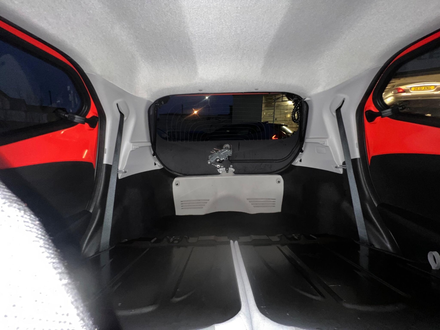 Used Toyota AYGO 2014 for sale - 77074711: Photo 30