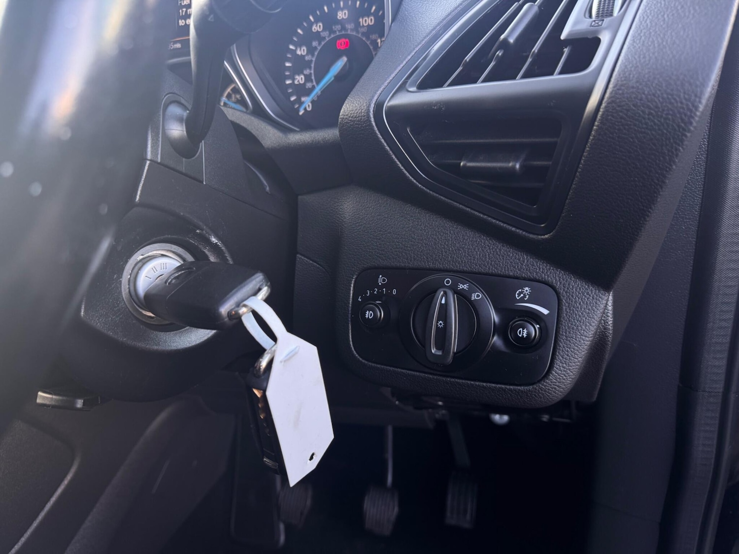 Used Ford Grand C-Max 2016 for sale - 77538610: Photo 20