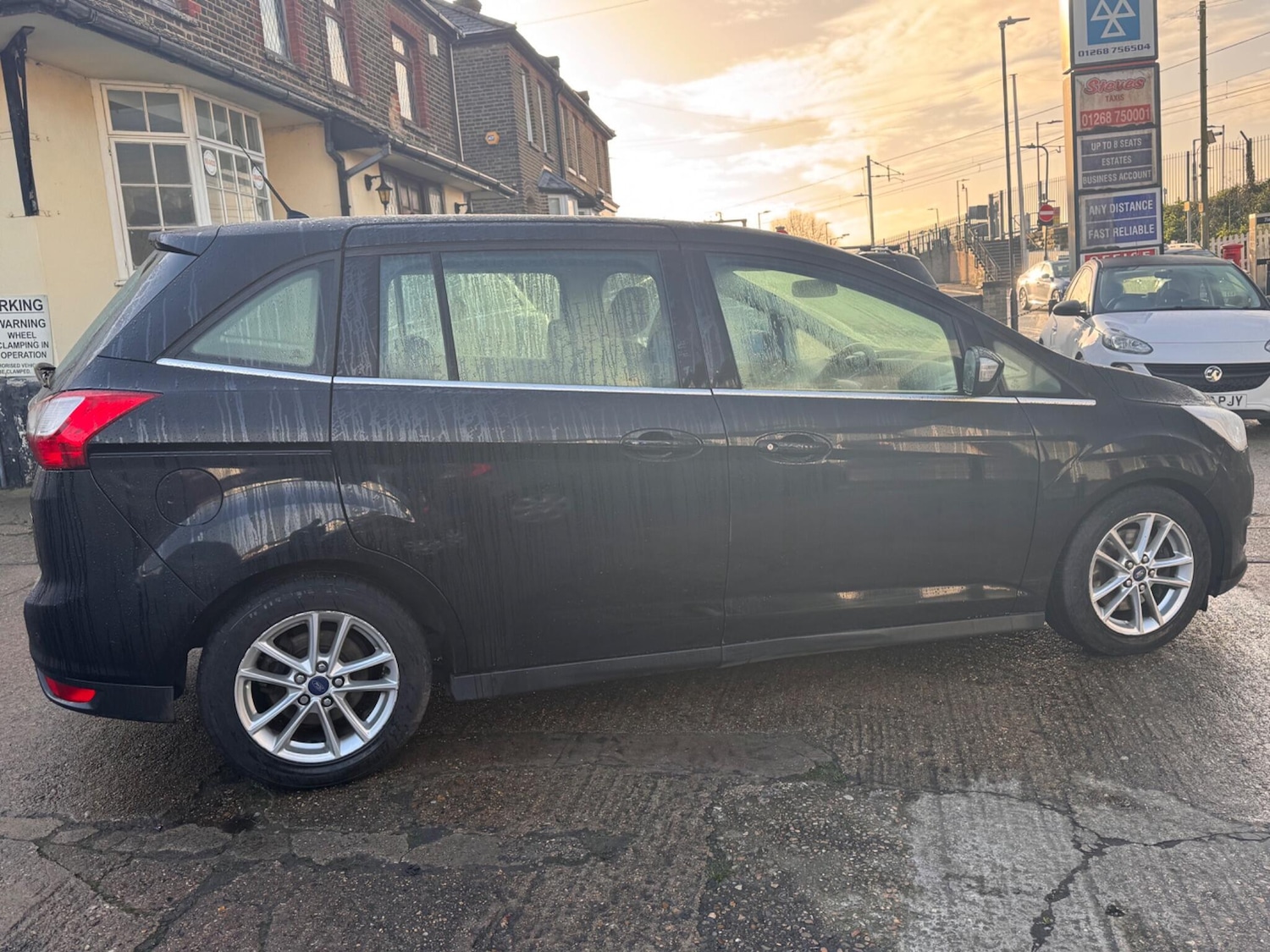 Used Ford Grand C-Max 2016 for sale - 77538610: Photo 8