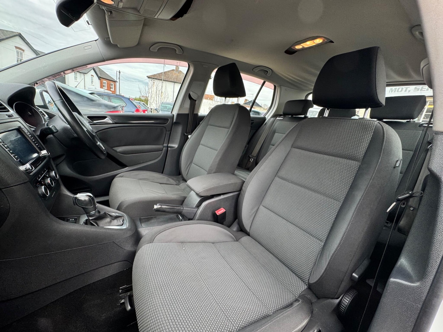 Used Volkswagen Golf 2023 for sale - 78203868: Photo 26