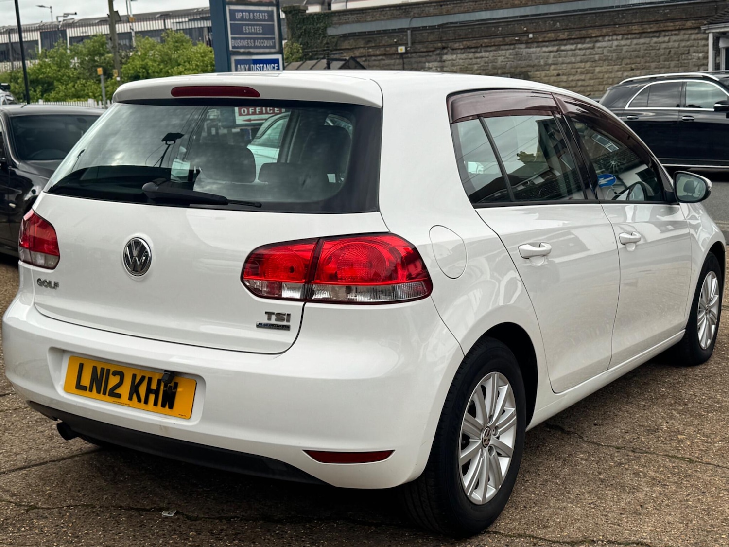 Used Volkswagen Golf 2023 for sale - 78203868: Photo 9