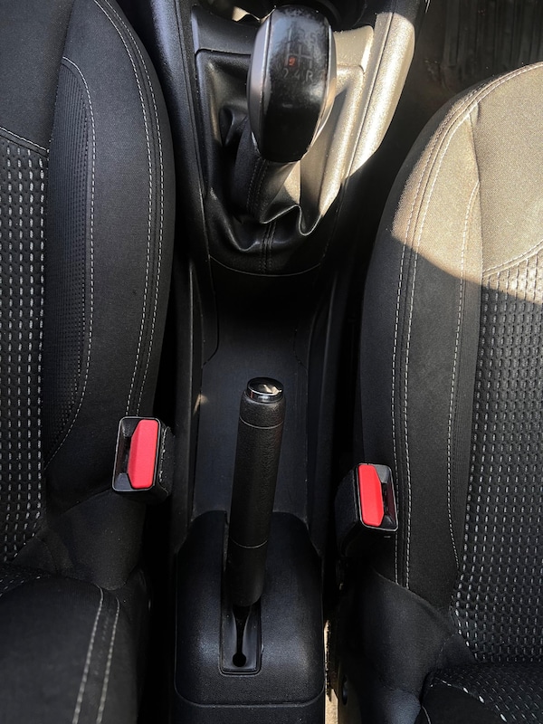 Used Peugeot 208 2016 for sale - 74433887: Photo 12