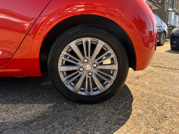 Used Peugeot 208 2016 for sale - 74433887: Photo 17