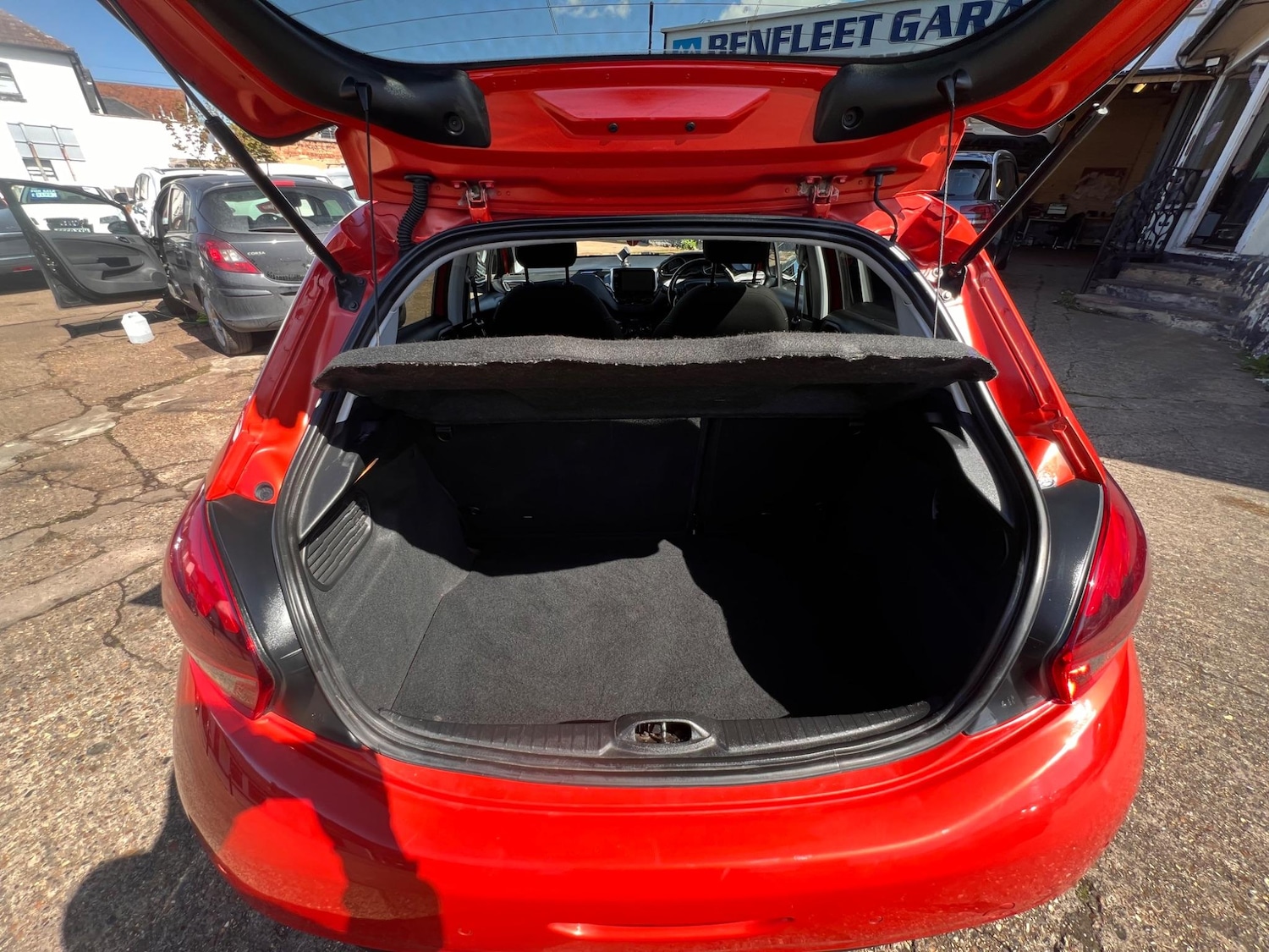 Vehicle 21
