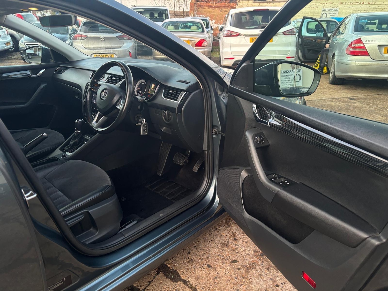 Used Skoda Octavia 2017 for sale - 77253949: Photo 13