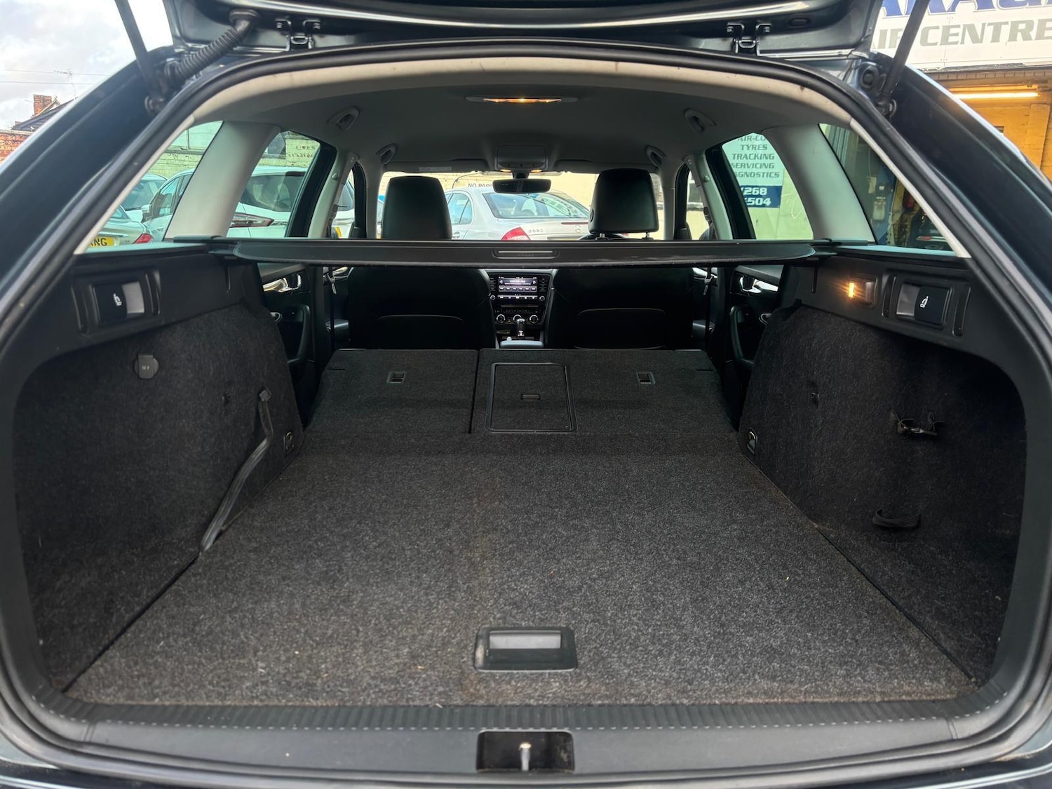 Used Skoda Octavia 2017 for sale - 77253949: Photo 25