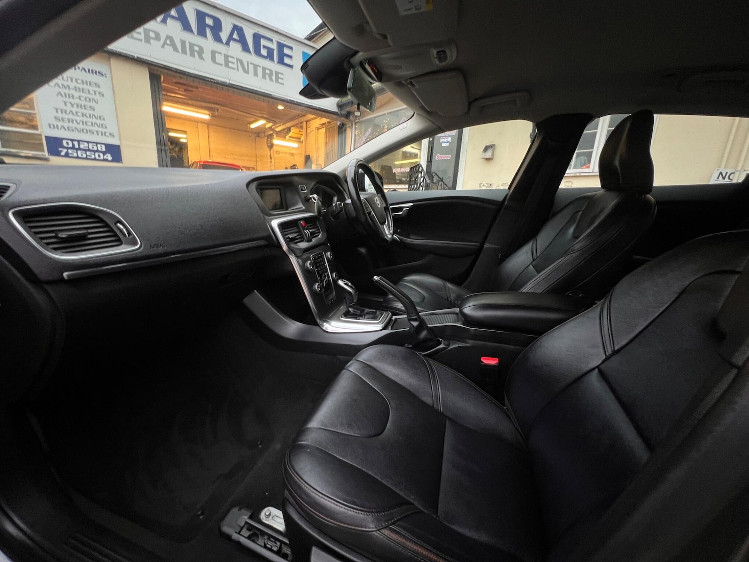 Used Volvo V40 2014 for sale - 77050039: Photo 27