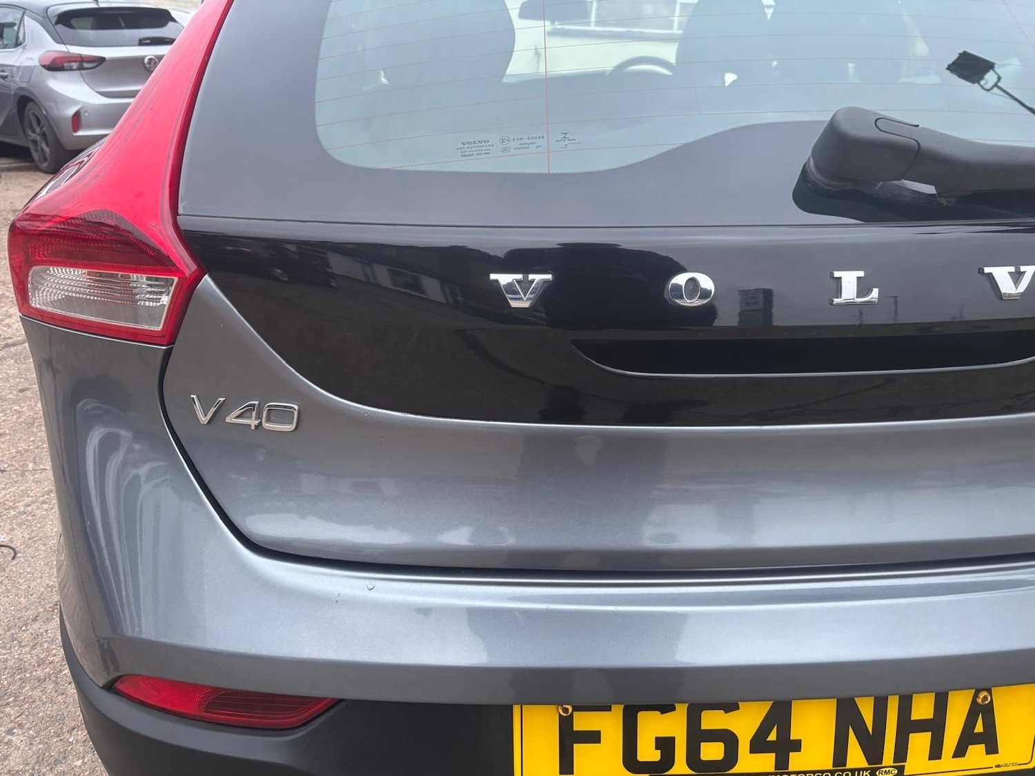 Used Volvo V40 2014 for sale - 77050039: Photo 8