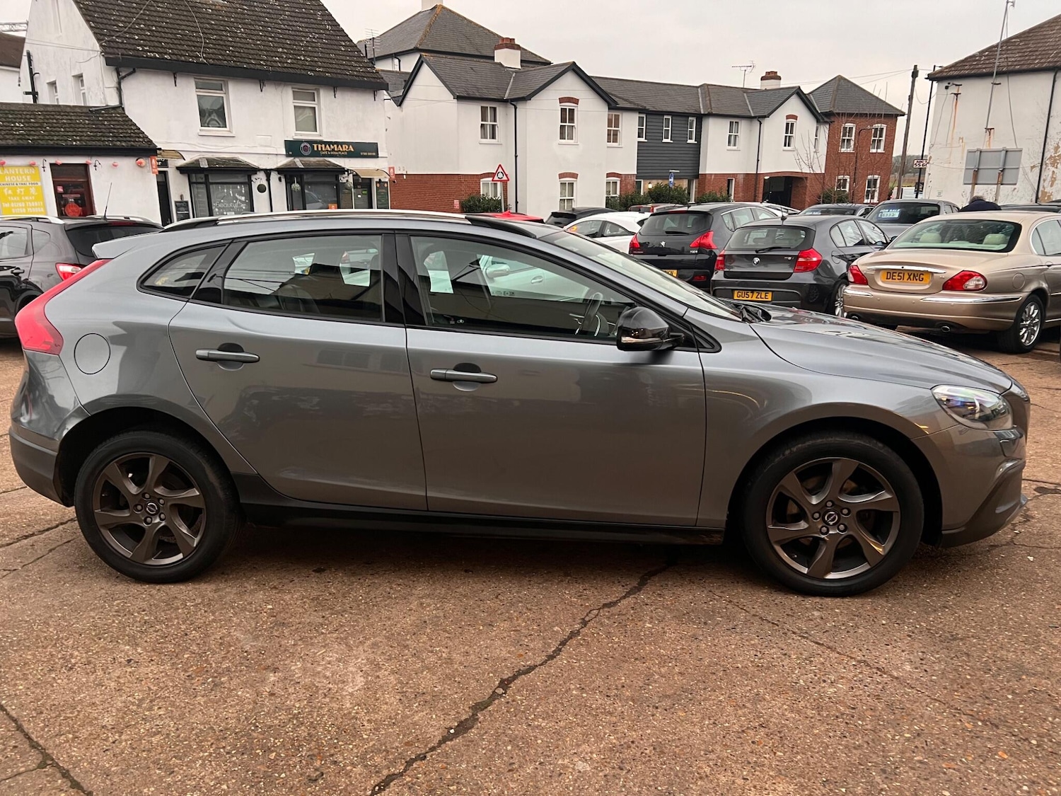 Used Volvo V40 2014 for sale - 77050039: Photo 9