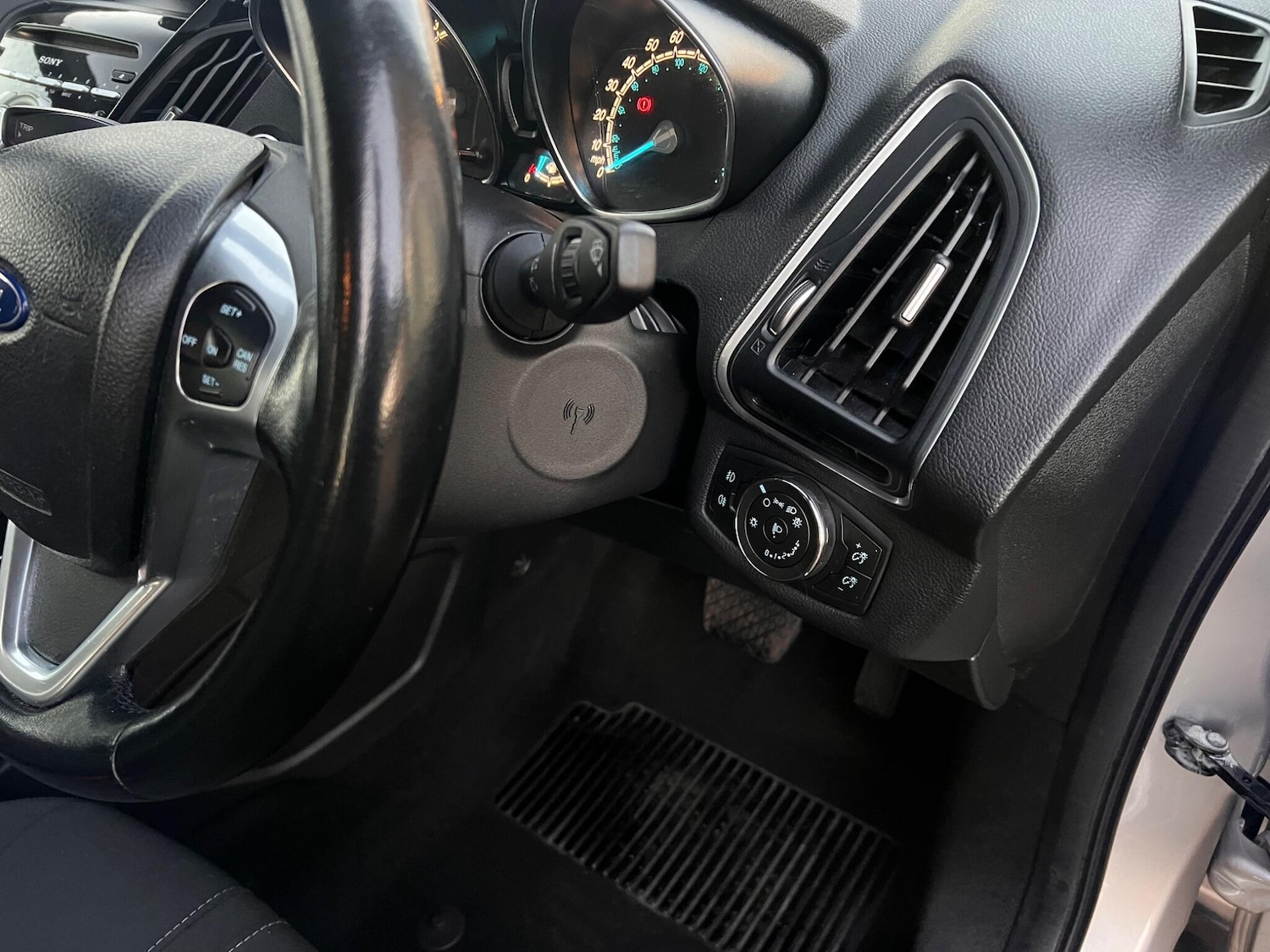 Used Ford B-MAX 2014 for sale - 76689624: Photo 17