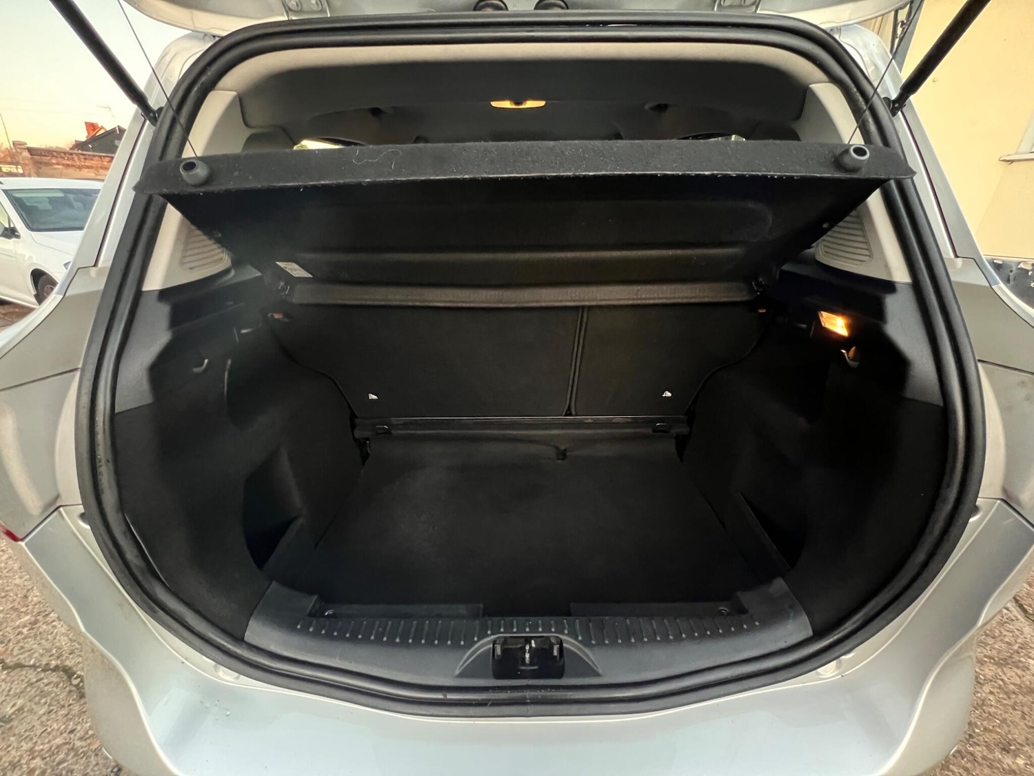 Used Ford B-MAX 2014 for sale - 76689624: Photo 35