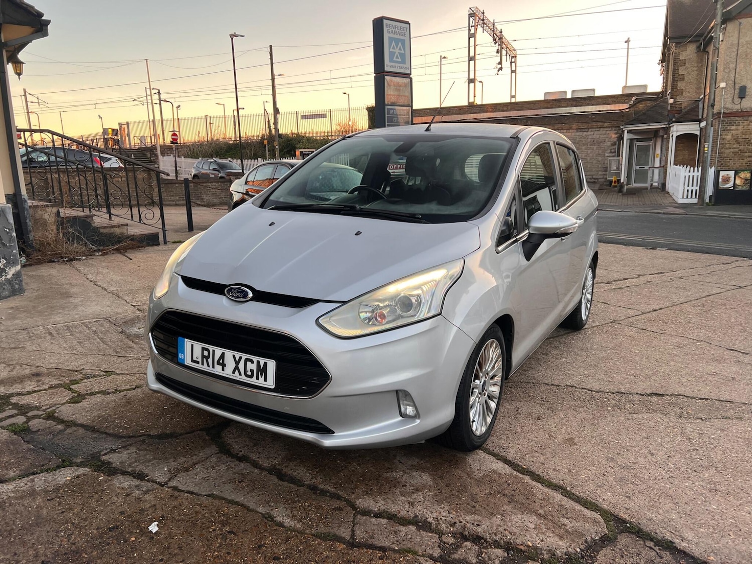 Used Ford B-MAX 2014 for sale - 76689624: Photo 4