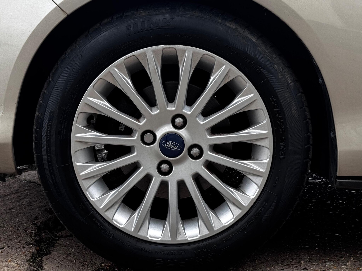 Used Ford B-MAX 2013 for sale - 77696608: Photo 6