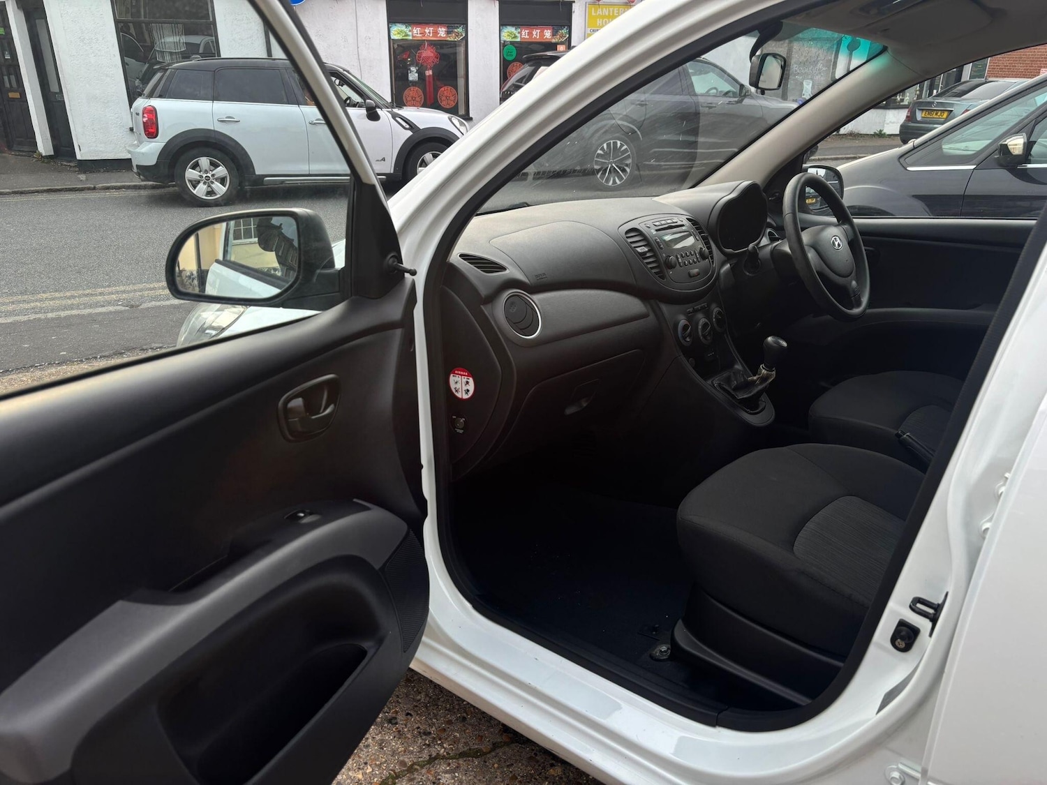 Used Hyundai i10 for sale - 78007351: Photo 24