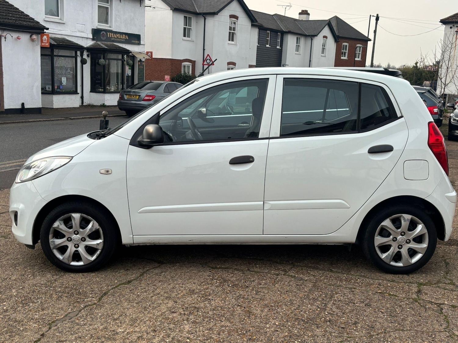 Used Hyundai i10 for sale - 78007351: Photo 5