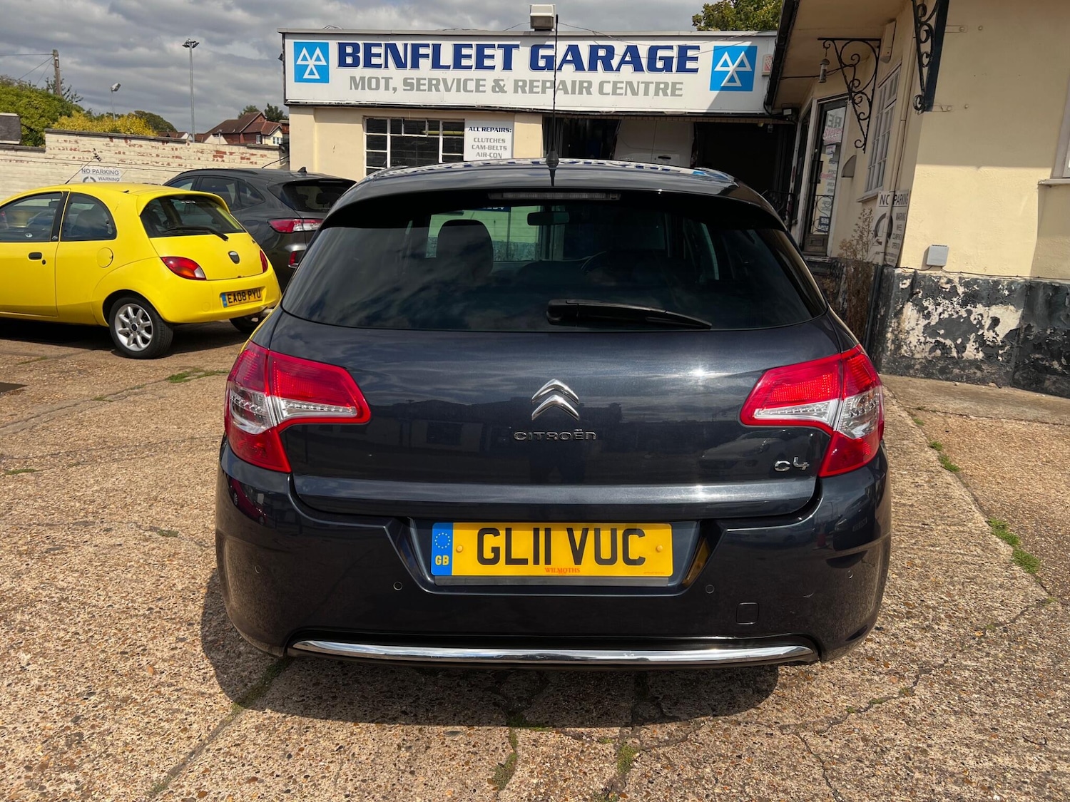 Vehicle 7