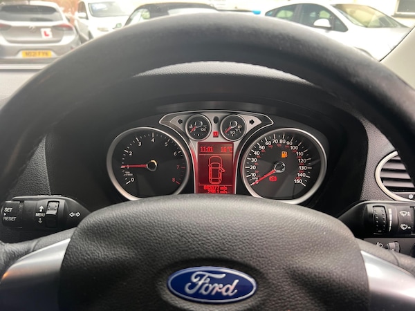 Used Ford Focus 2009 for sale - 76238686: Photo 20