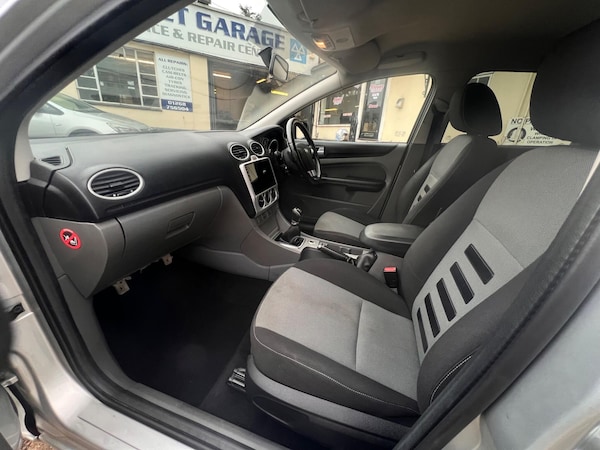 Used Ford Focus 2009 for sale - 76238686: Photo 23