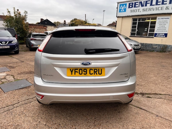 Used Ford Focus 2009 for sale - 76238686: Photo 6