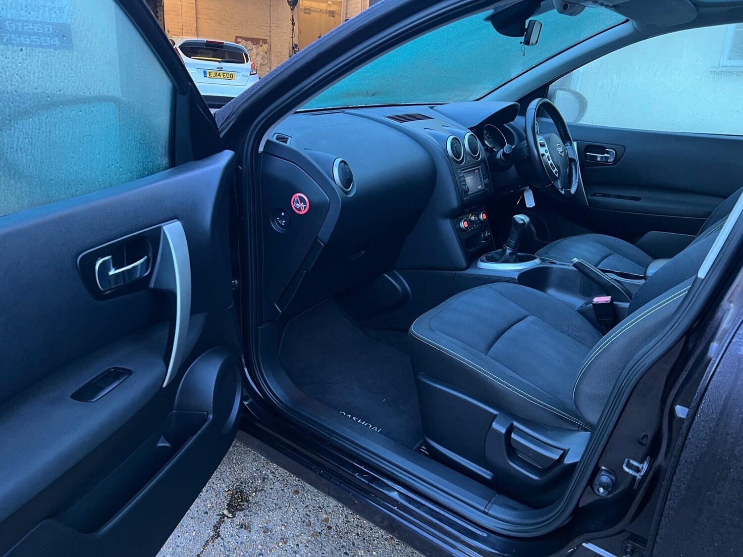 Used Nissan Qashqai 2010 for sale - 77400498: Photo 30