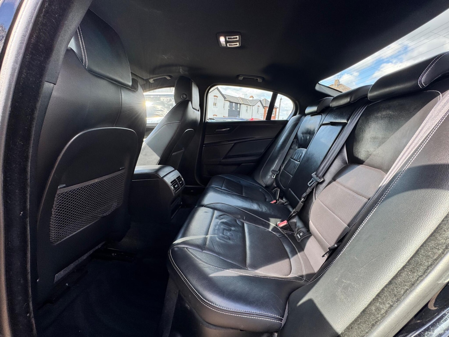 Used Jaguar XE 2015 for sale - 78058347: Photo 14