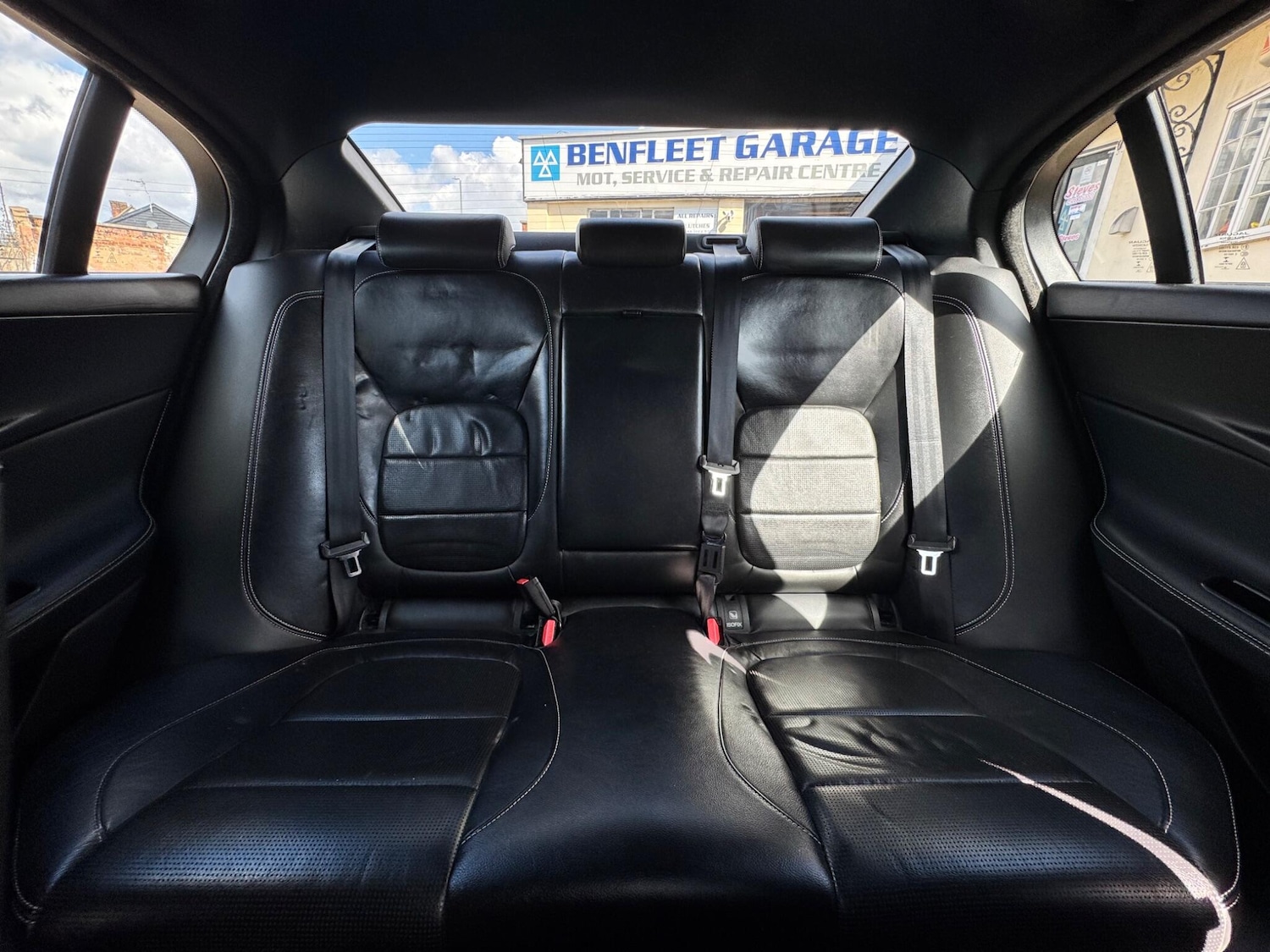 Used Jaguar XE 2015 for sale - 78058347: Photo 15