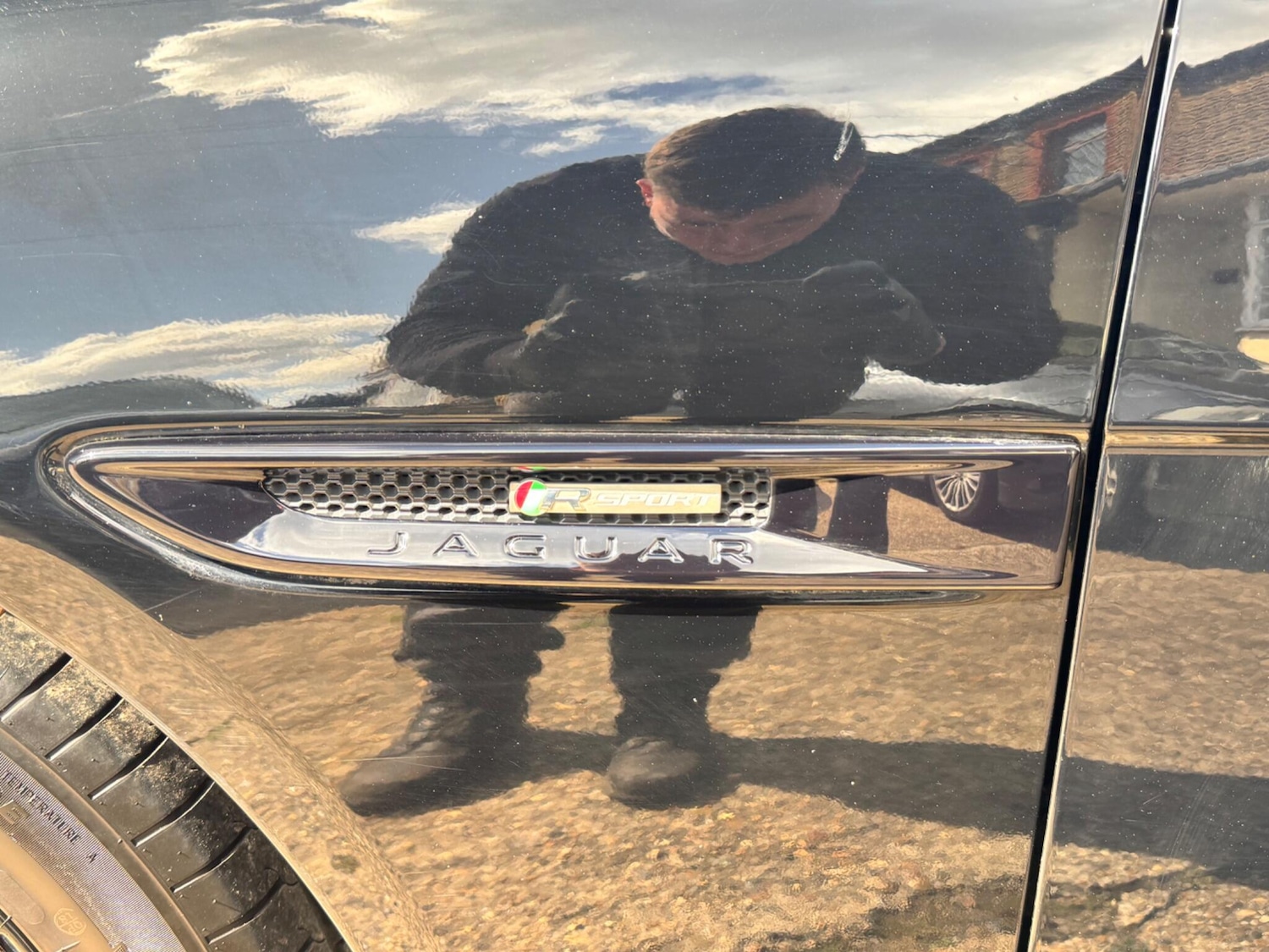 Used Jaguar XE 2015 for sale - 78058347: Photo 31