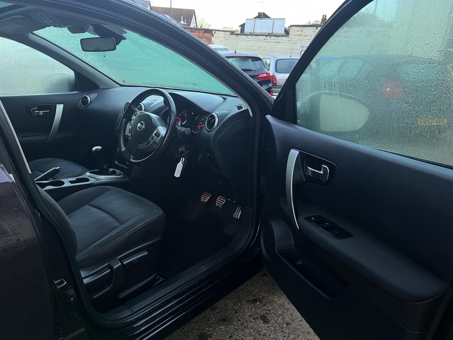 Used Nissan Qashqai 2010 for sale - 77029062: Photo 10