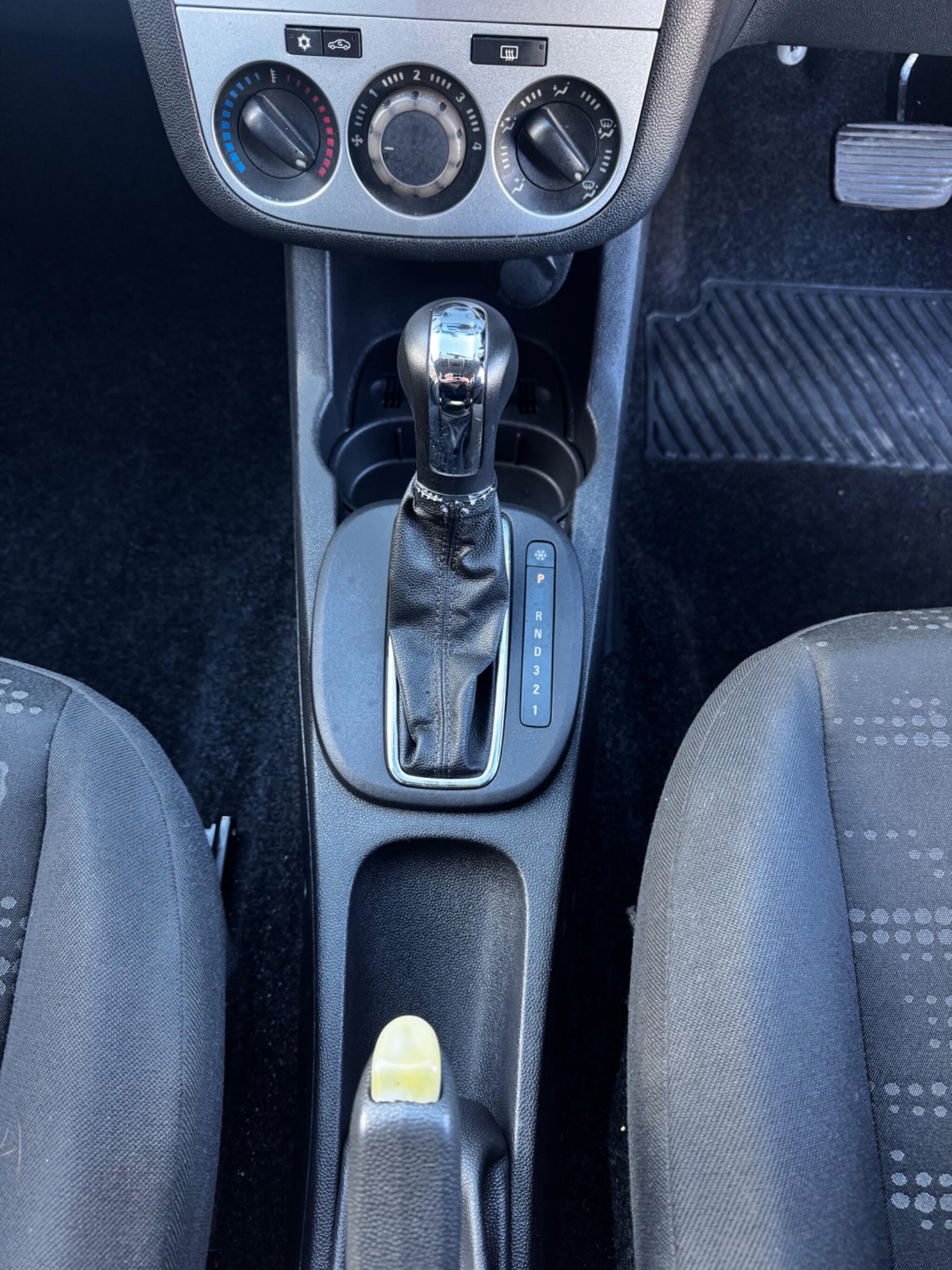 Used Vauxhall Corsa 2014 for sale - 77611432: Photo 21