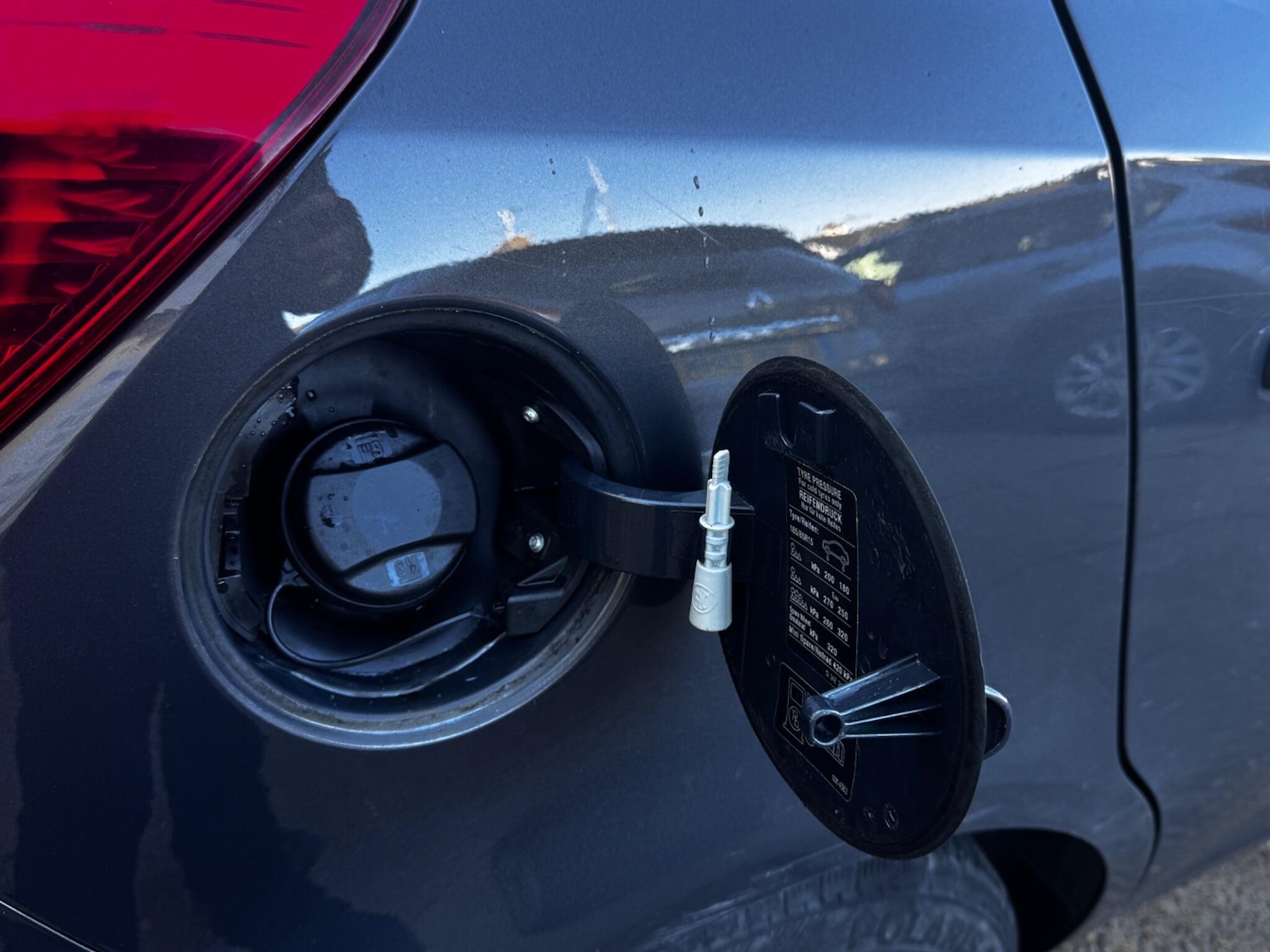 Used Vauxhall Corsa 2014 for sale - 77611432: Photo 31