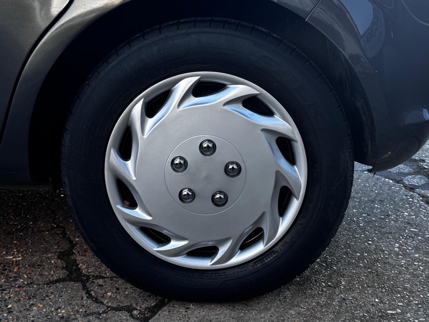 Used Vauxhall Corsa 2014 for sale - 77611432: Photo 4