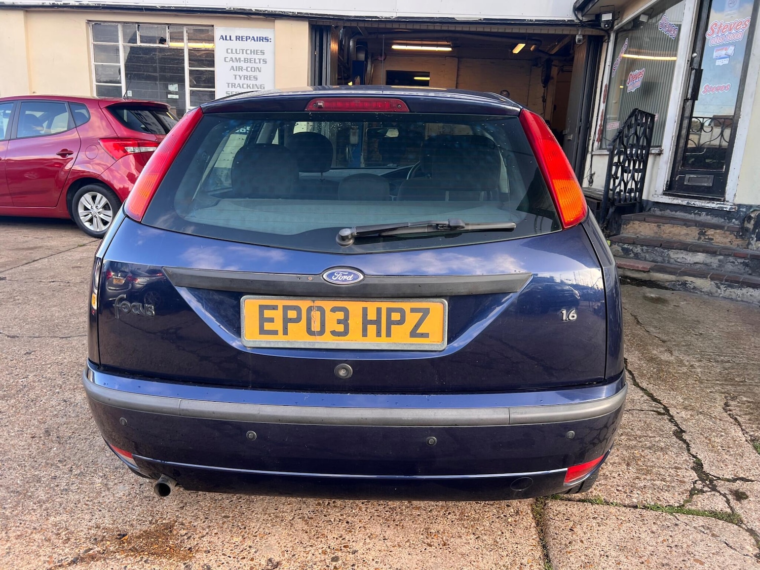 Used Ford Focus 2003 for sale - 76441025: Photo 5