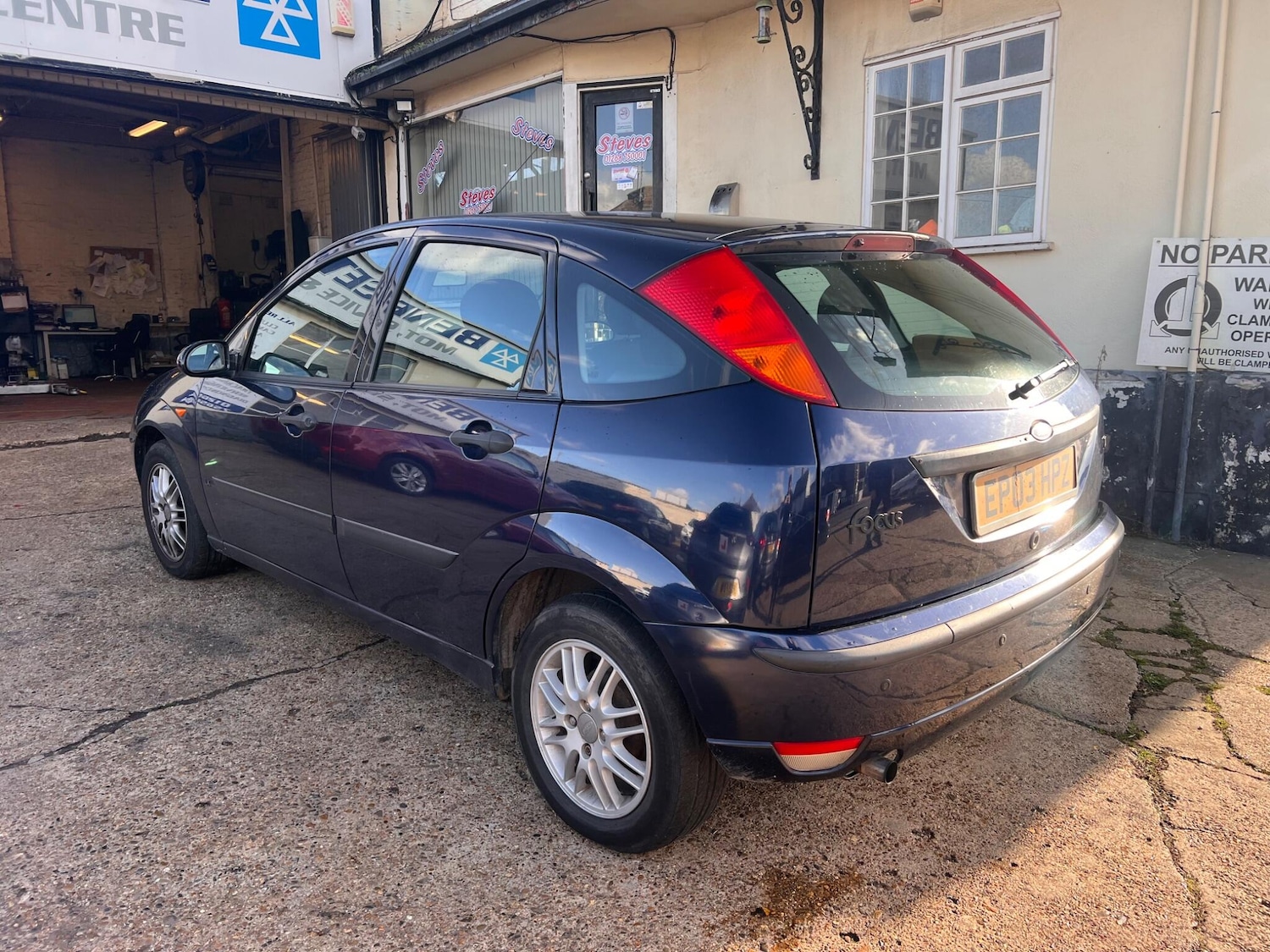 Used Ford Focus 2003 for sale - 76441025: Photo 6