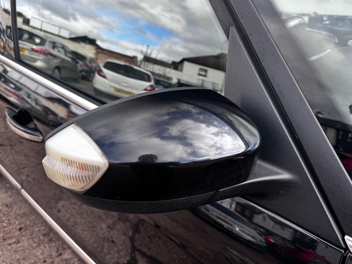 Used Ford Galaxy 2010 for sale - 77683614: Photo 10