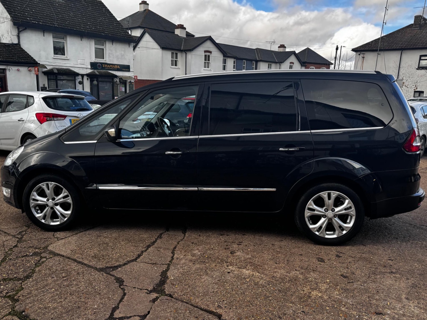 Used Ford Galaxy 2010 for sale - 77683614: Photo 4
