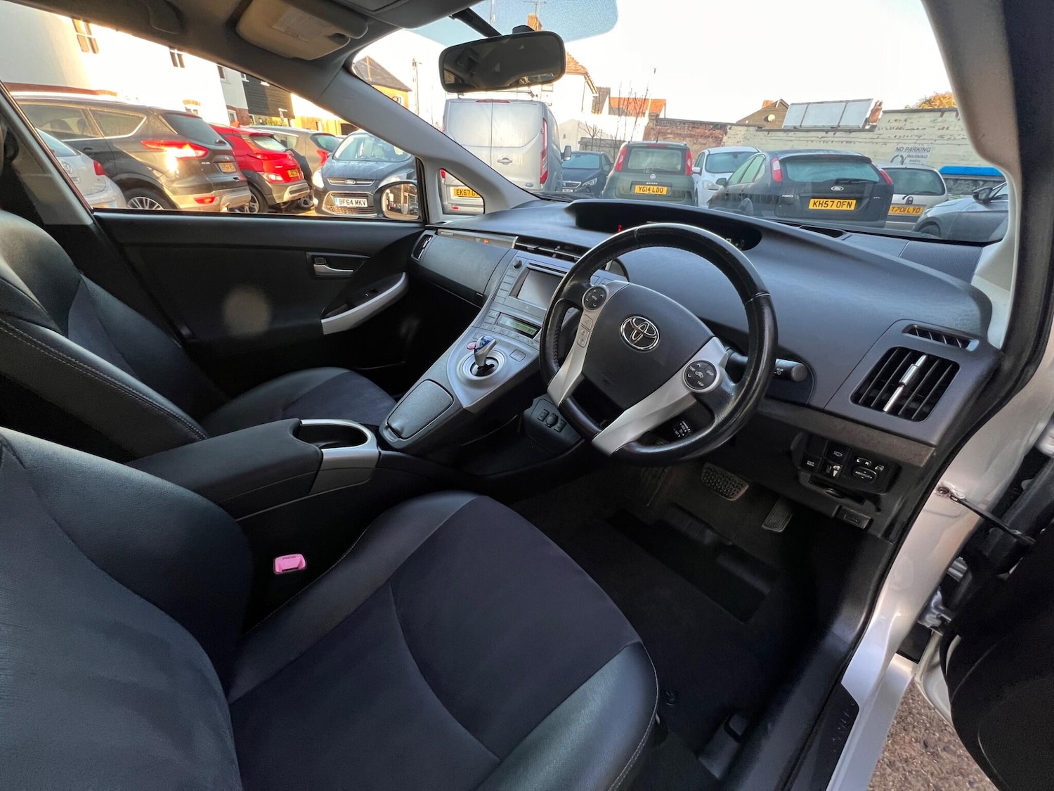 Used Toyota Prius 2012 for sale - 76936454: Photo 10