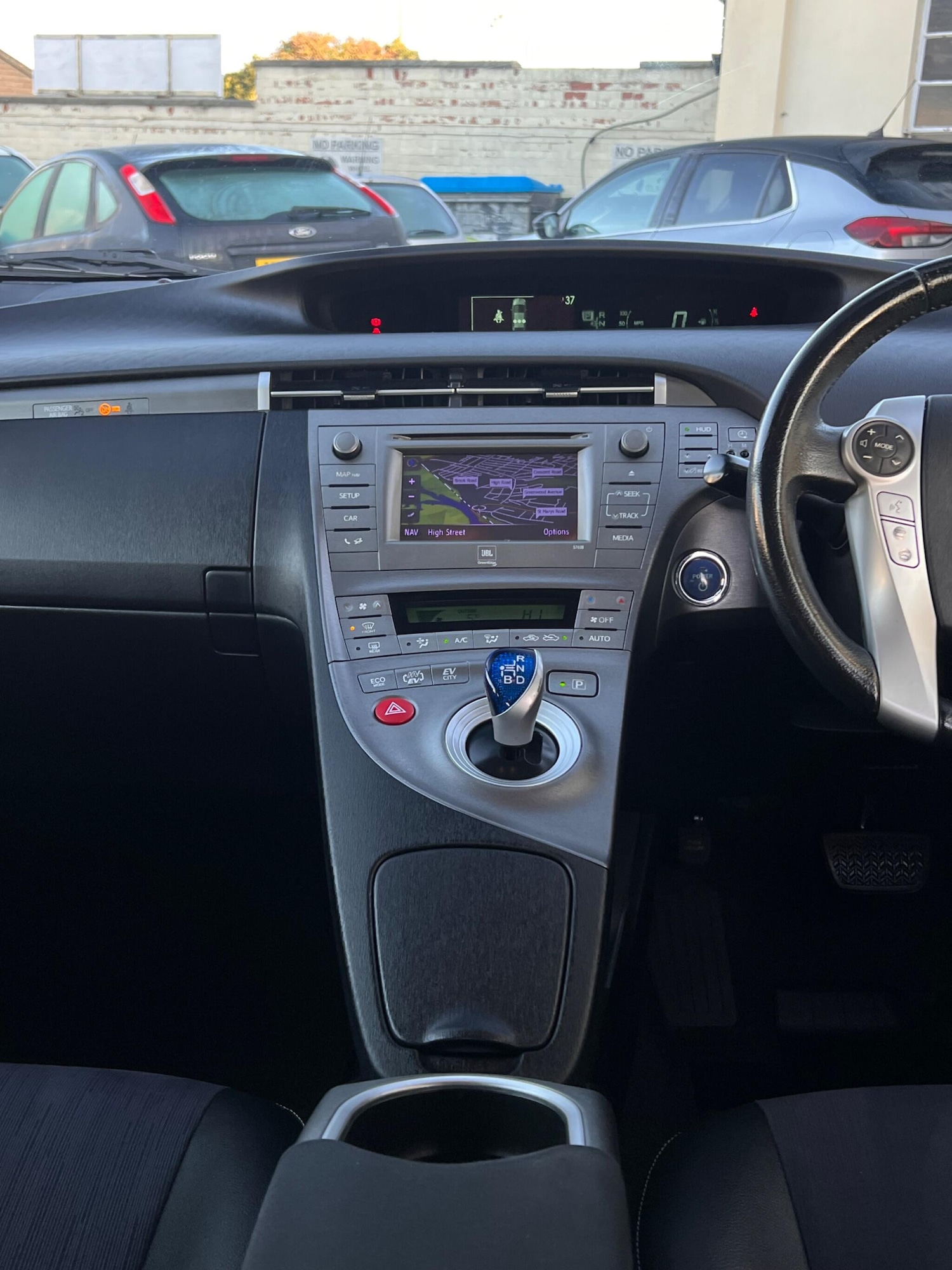 Used Toyota Prius 2012 for sale - 76936454: Photo 12