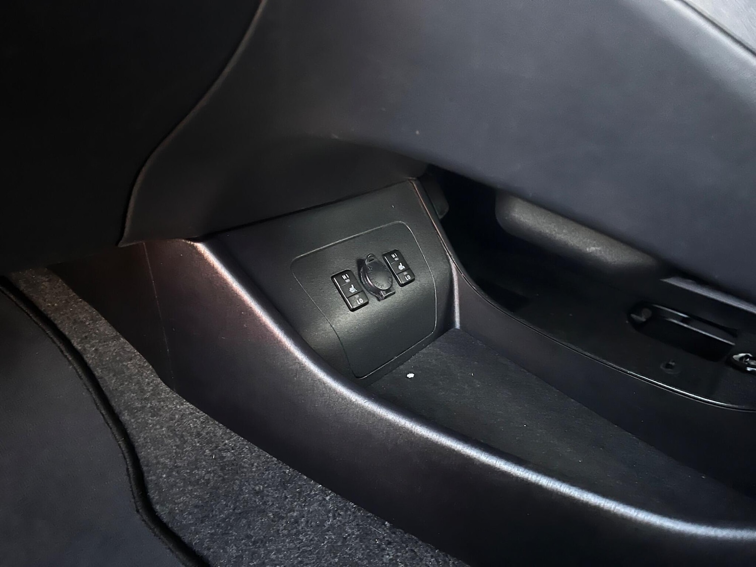 Used Toyota Prius 2012 for sale - 76936454: Photo 17